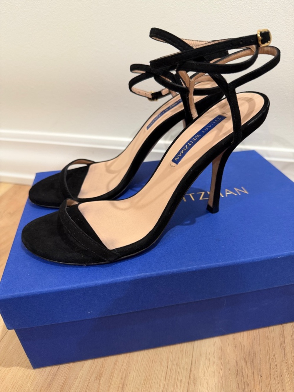 Stuart Weitzman Merinda Black Suede Strappy Heel With Original Box Size 7